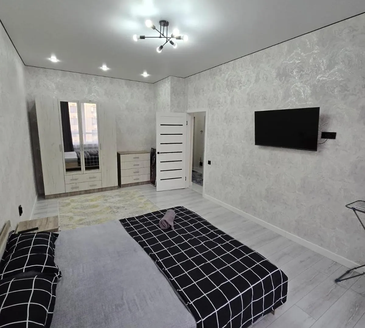 Apartment Квартира На Элитном Жк Almaty