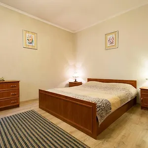  Апартаменты Nadezhda On Nauryzbay Batyra 37/1